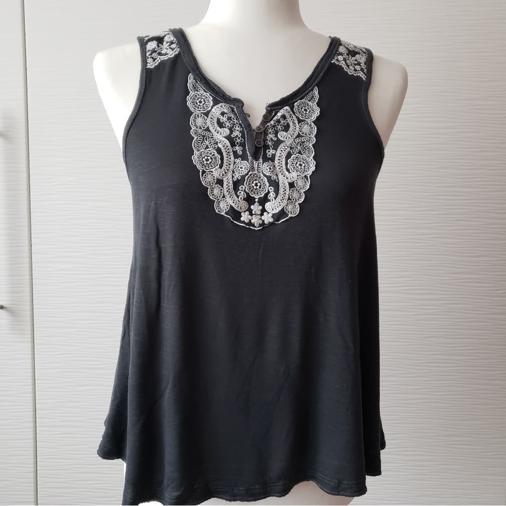 Aeropostale Black Tank Top with White Embroidery